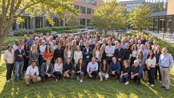 You might be surprised by the number of employees at Schréder